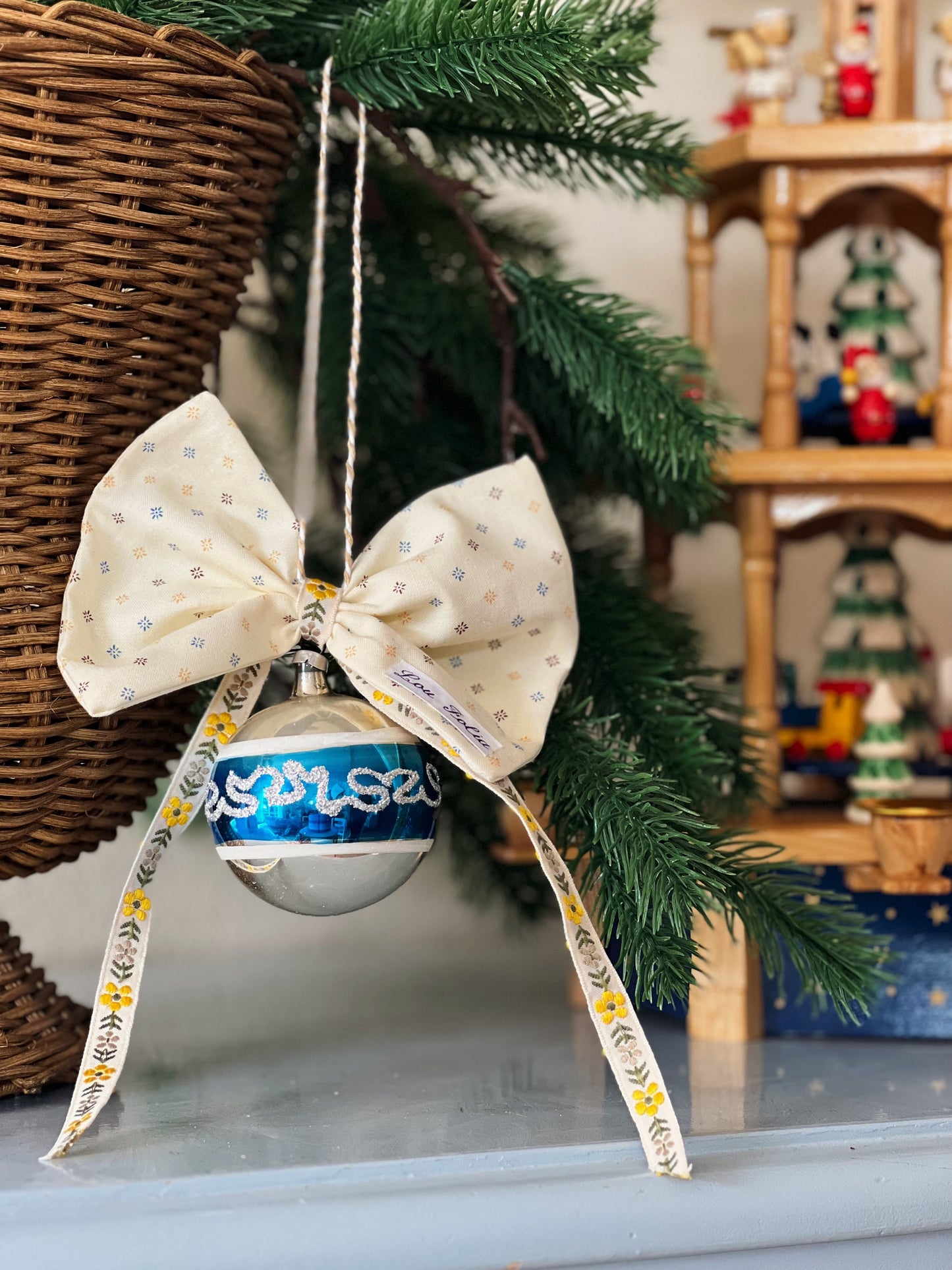 Julekugle med sløjfe - Nr. 112