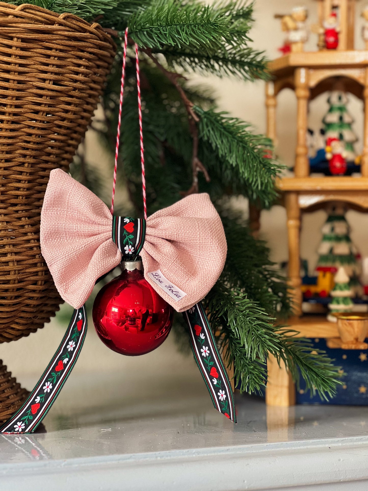 Julekugle med sløjfe - Nr. 125